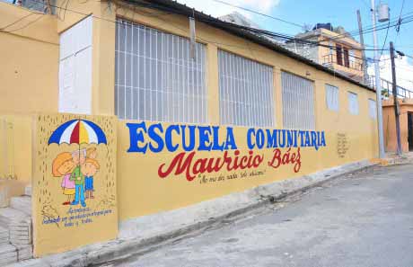  imagen Ministerio de Educación entrega remozada,  escuela básica Mauricio Báez en los Guaricanos de Villa Mella 