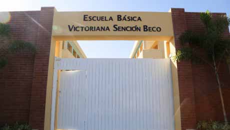  imagen Presidente Danilo Medina entrega escuela primaria de 29 aulas a comunidad de San Luis, en beneficio de 945 estudiantes 