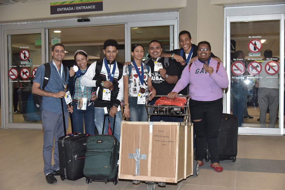  imagen Estudiantes participantes en Dubai 