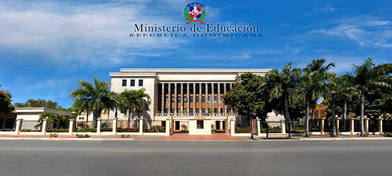  imagen Material del pabellón de Educación en Feria del Libro será reutilizado en próximos eventos 