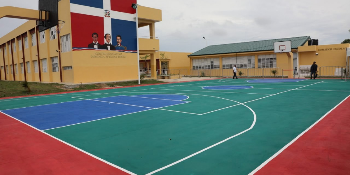  imagen El presidente Luis Abinader y el ministro de educaci&oacute;n&nbsp; inaugurando de dos centros educativos en Santiago y un techado en Rancho Arriba, San Jos&eacute; de Ocoa. 