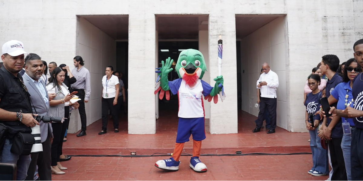  imagen antorcha de los XXV Juegos Centroamericanos y del Caribe Santo Domingo 2026 en la sede&nbsp; 