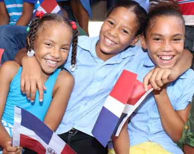  imagen Presidente Medina entrega tres escuelas y las oficinas de un Distrito Educativo a la provincia Espaillat 