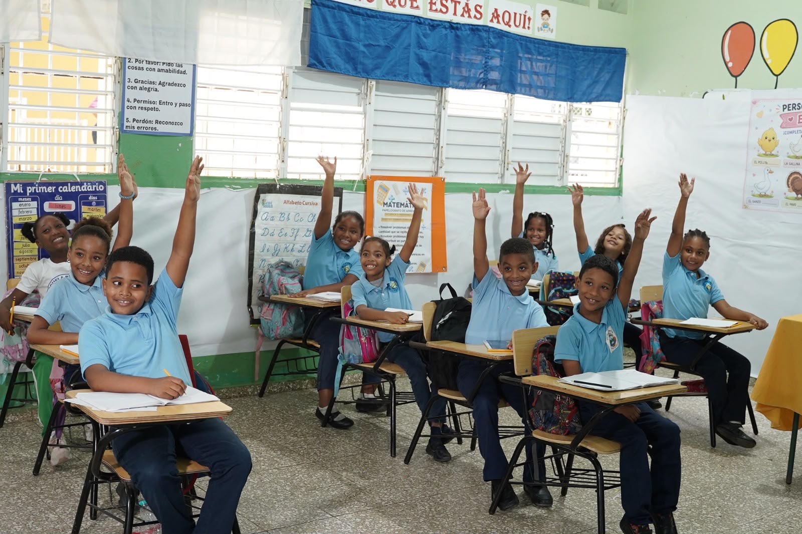  imagen Fotos de estudiantes en el aula&nbsp; 