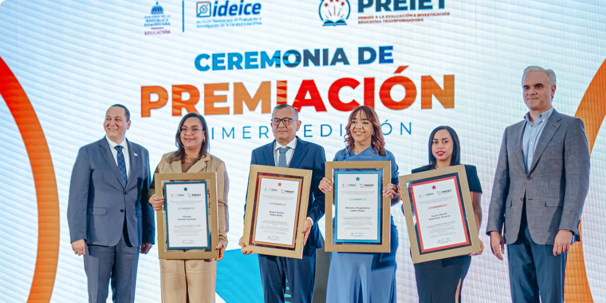  imagen Galardones de la primera edici&oacute;n del Premio a la Evaluaci&oacute;n e Investigaci&oacute;n Educativa Transformadora (PREIET) 