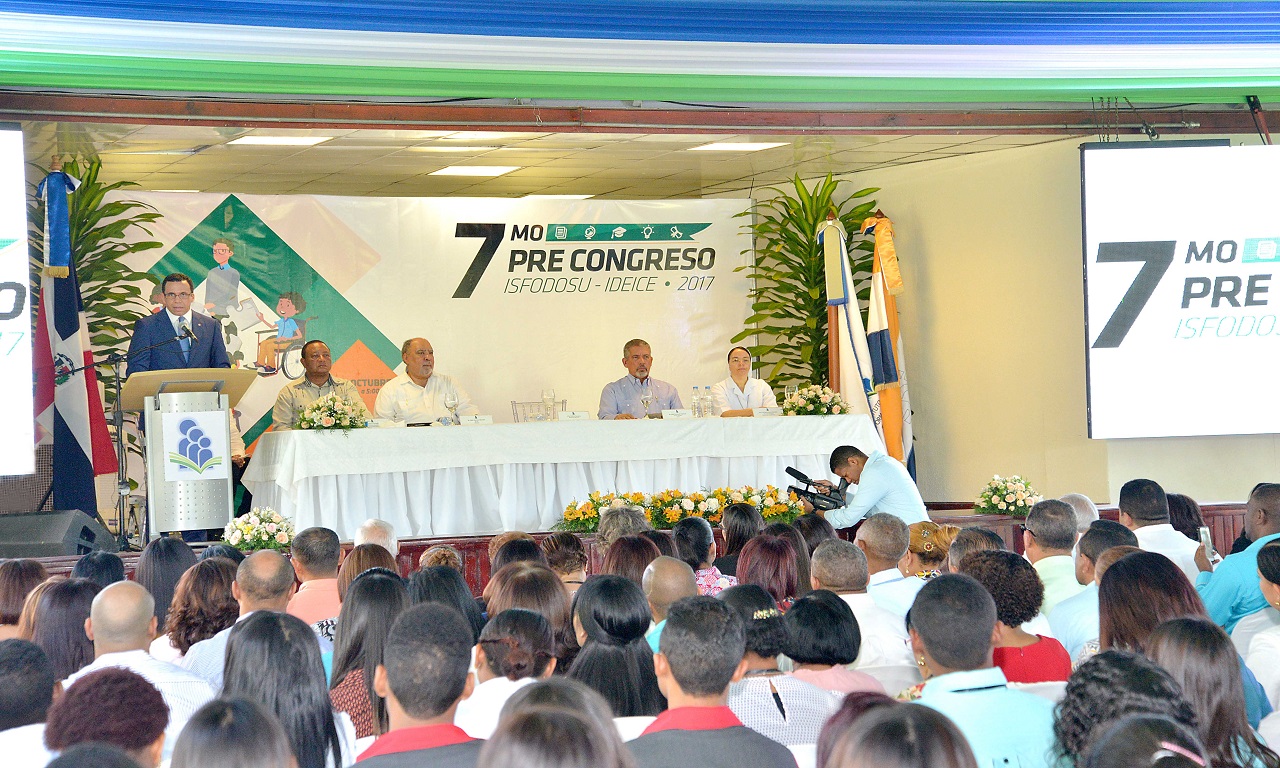  imagen Ministro Andr&eacute;s Navarro&nbsp;encabeza la apertura del 7mo. Precongreso Isfodosu-IDEICE 2017. 