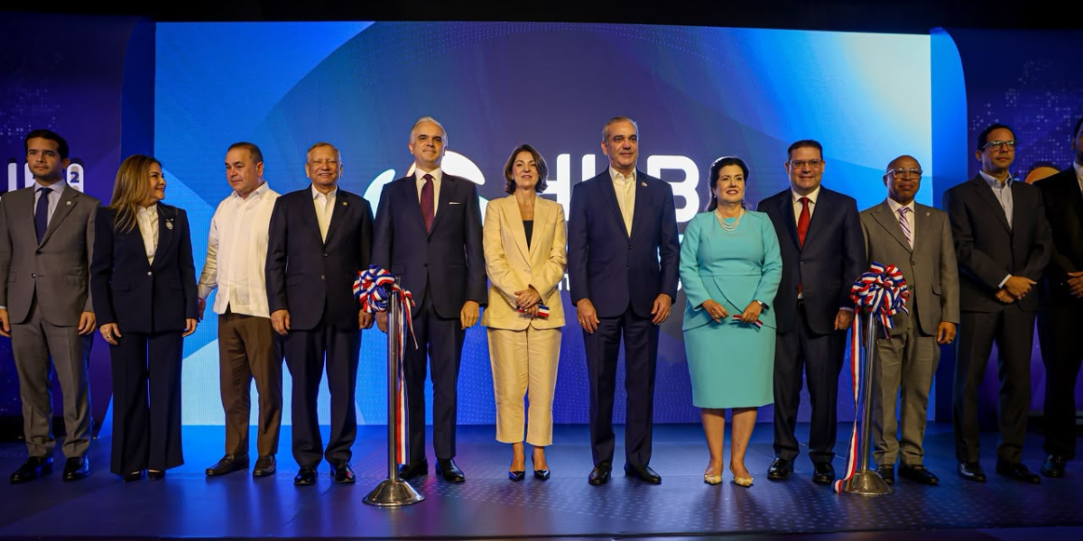  imagen Luis Miguel De Camps en el lanzamiento del AWS 