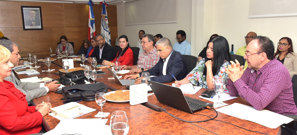 imagen La presentaci&oacute;n de la iniciativa estuvo a cargo de Edgar Gonz&aacute;lez y Nelson Hern&aacute;ndez, representantes del Consorcio SIGIL y de la Fundaci&oacute;n Creamos, respectivamente.&nbsp; 