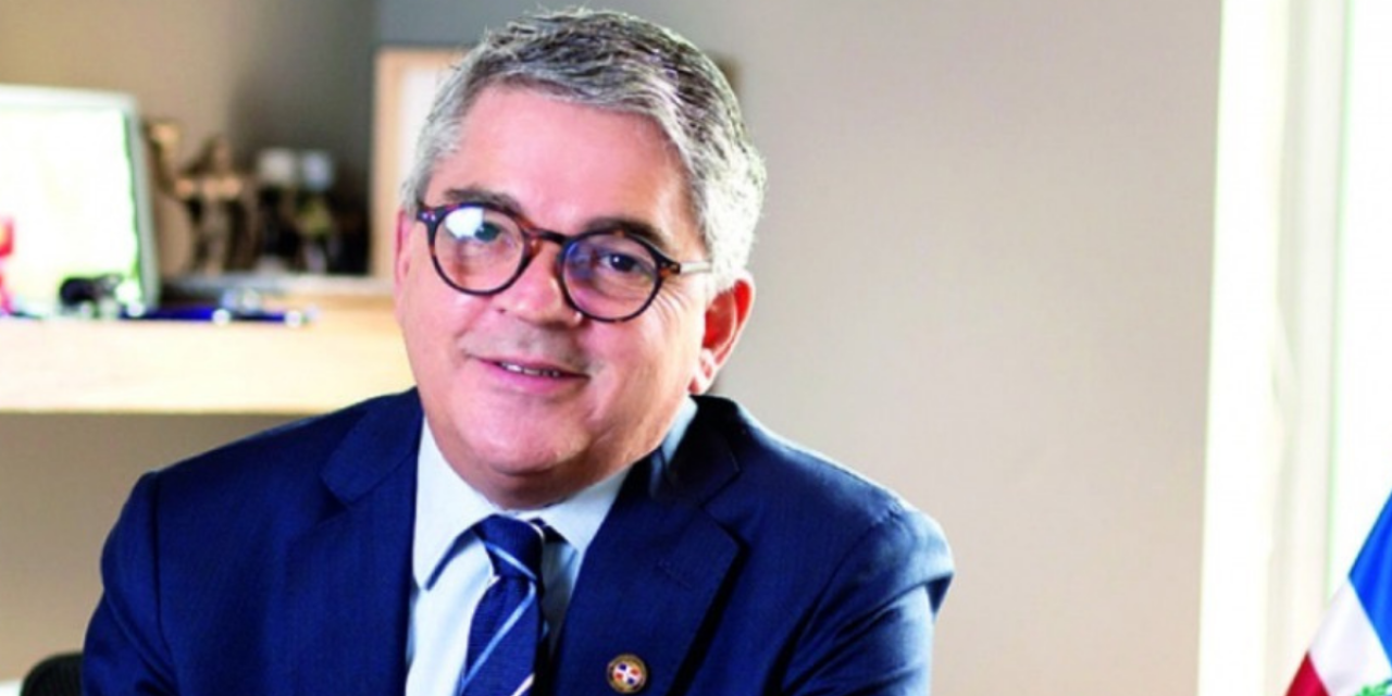  imagen viceministro de Gesti&oacute;n Administrativa, Julio Cordero 