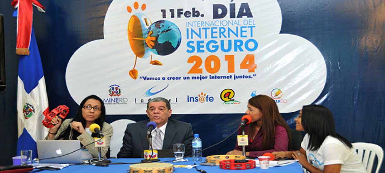  imagen Amarante Baret exhorta a vigilar acceso de niños y niñas a internet; anuncia uso de las redes en la Jornada Extendida 