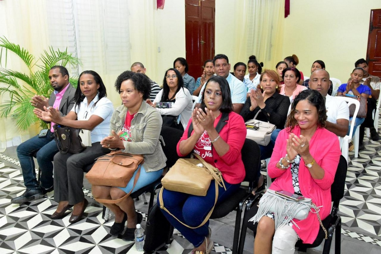  imagen Docentes interesados en becas de posgrado&nbsp; 