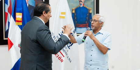  imagen Ministro de Salud, V&iacute;ctor Atallah y ministro de Educaci&oacute;n &Aacute;ngel Hern&aacute;ndez 