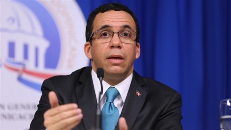  imagen Ministro Andres Navarro durante rueda de prensa. 