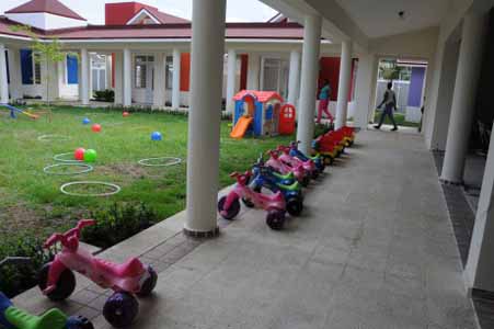  imagen Presidente Danilo Medina entrega una escuela de Básica y una estancia infantil en Santiago 