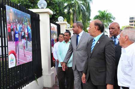  imagen MINERD  inaugura exposición fotográfica con momentos estelares de los  VII Juegos Escolares Nacionales 