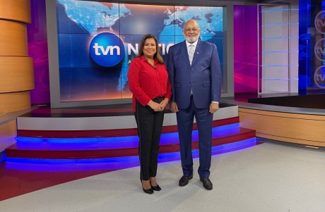  imagen Ministro Roberto Fulcar en Noticiero TVN, Panamá 
