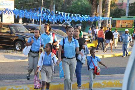  imagen Deserción escolar disminuye en escuelas de Tanda Extendida 