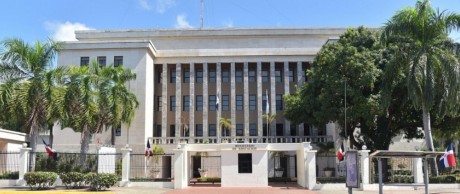  imagen Fachada del Ministerio de Educaci&oacute;n 